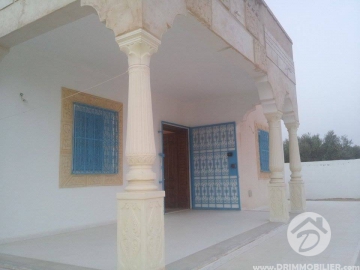 L 05 -                            Sale
                           Villa Meublé Djerba